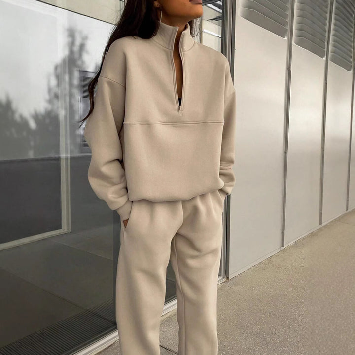 Damer Relaxed Fit Fritidsdräkt Mirla-Eva Jonsson