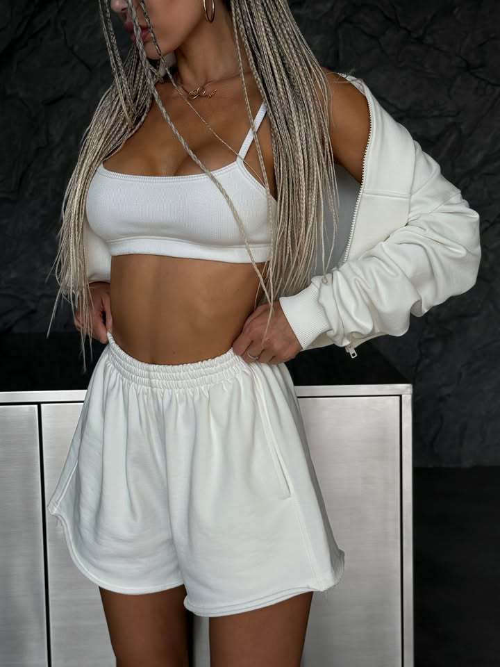 Damer Relaxed-Fit Loungewear-set med cropped topp och bekväma shorts Mirla-Eva Jonsson