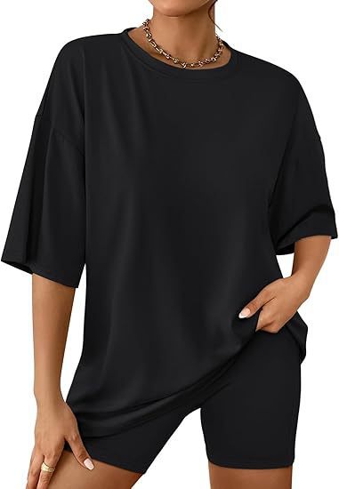 Damer Relaxed Fit Oversized T-shirt och Biker-shorts-set Mirla-Eva Jonsson