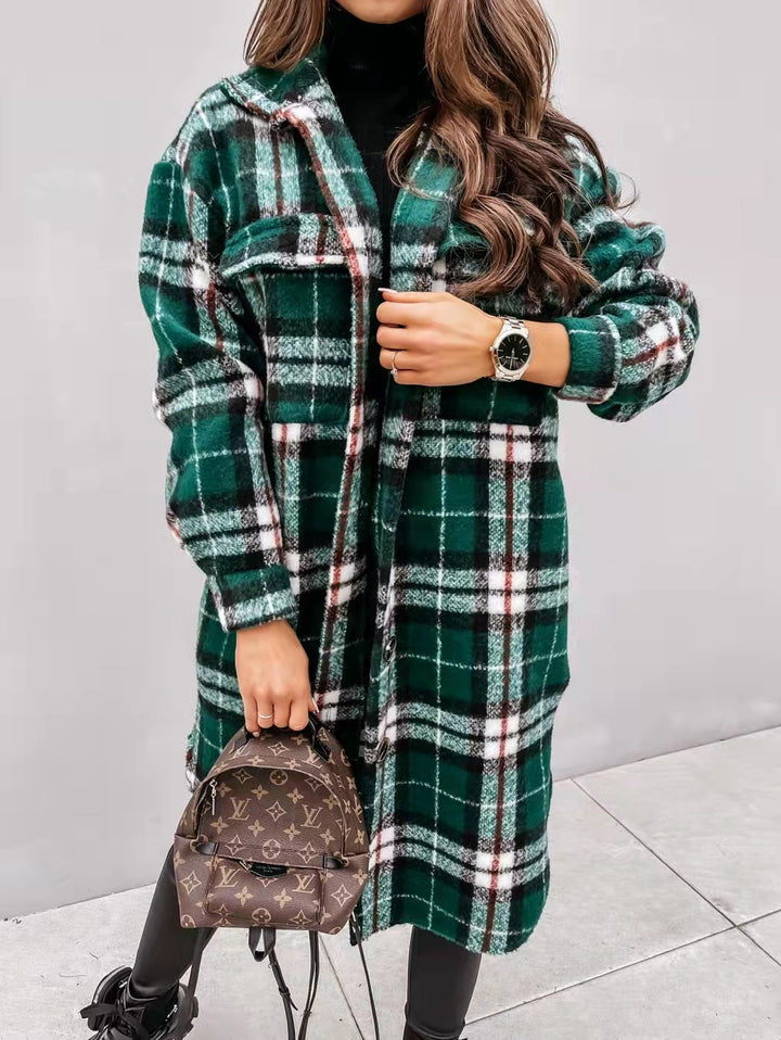Damer Rutig Oversized-Skjorta Kappa med Praktiska Fickor Mirla-Eva Jonsson