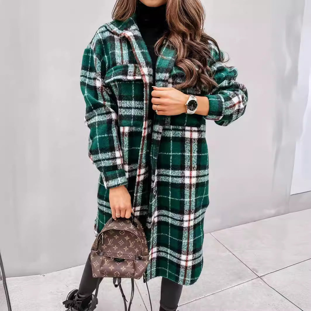 Damer Rutig Oversized-Skjorta Kappa med Praktiska Fickor Mirla-Eva Jonsson