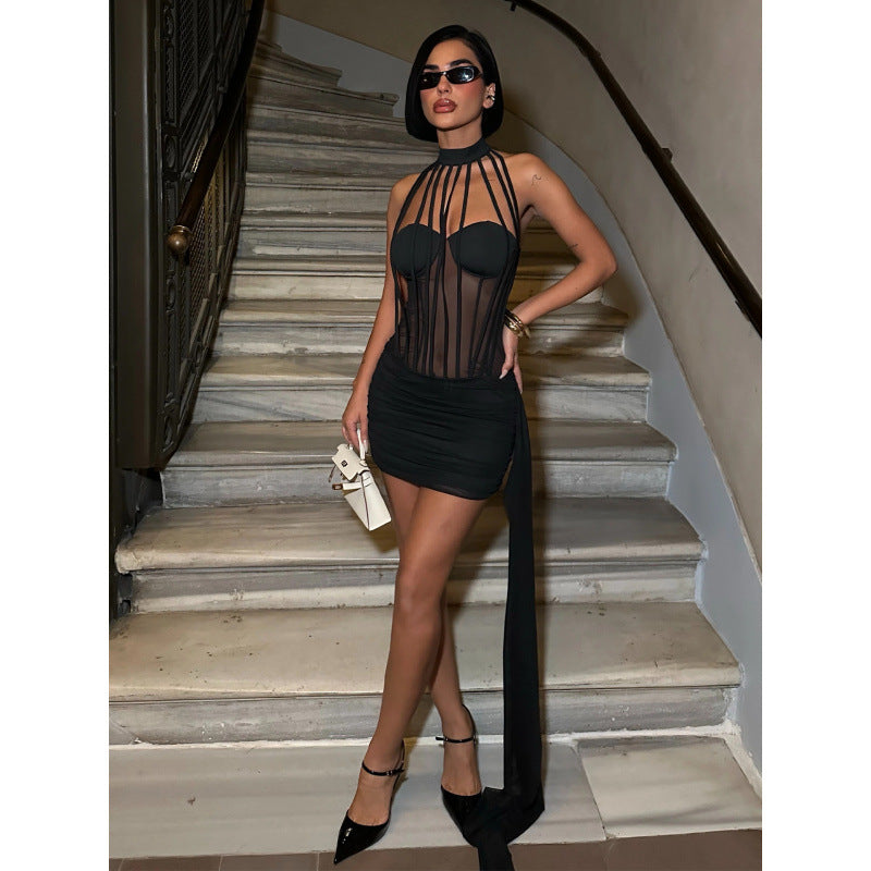Damer Sexy Bodycon Klänning med transparenta detaljer och snörning Mirla-Eva Jonsson