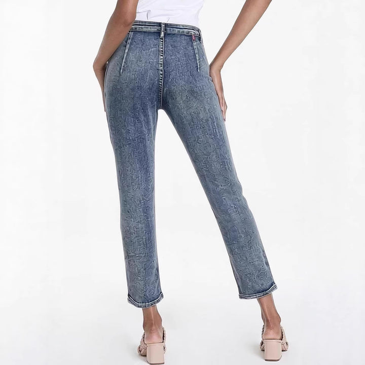 Damer Slim-Fit Jeans med modern Used-effekt och hög midja Mirla-Eva Jonsson