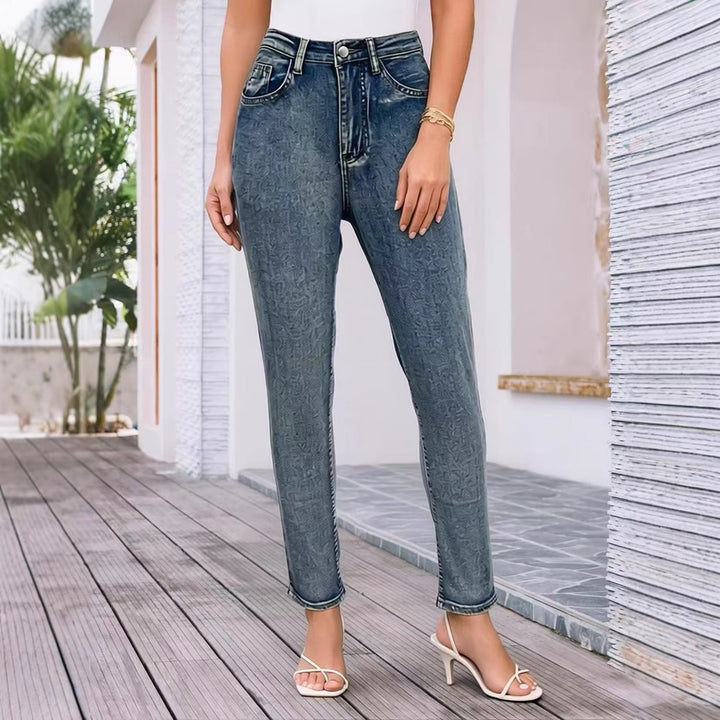 Damer Slim-Fit Jeans med modern Used-effekt och hög midja Mirla-Eva Jonsson