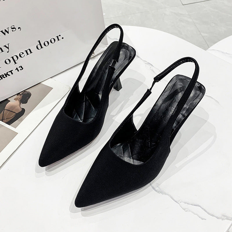 Damer Slingback-pumpar med smal spets och låg klackhöjd Mirla-Eva Jonsson