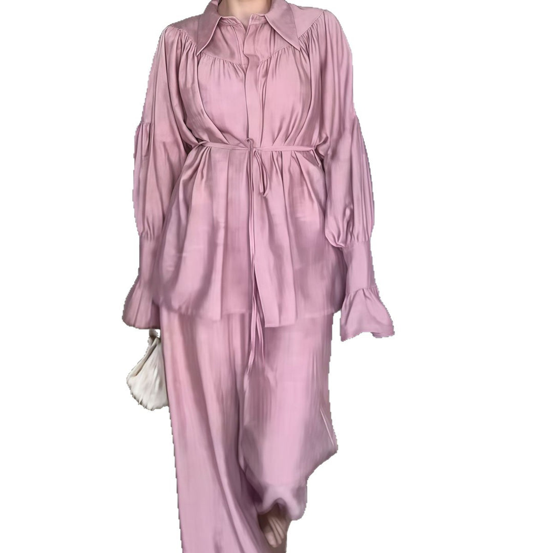 Damer Snygg blus och vida byxor i elegant stil Mirla-Eva Jonsson