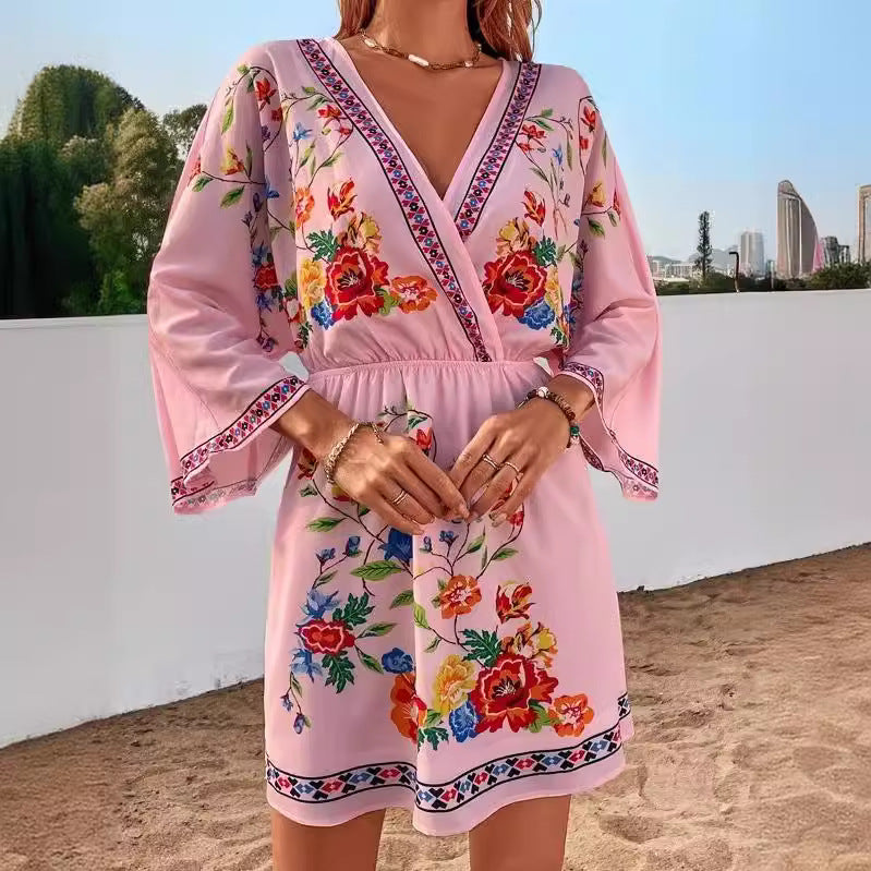 Damer Sommarklänning med raffinerade broderidetaljer Mirla-Eva Jonsson