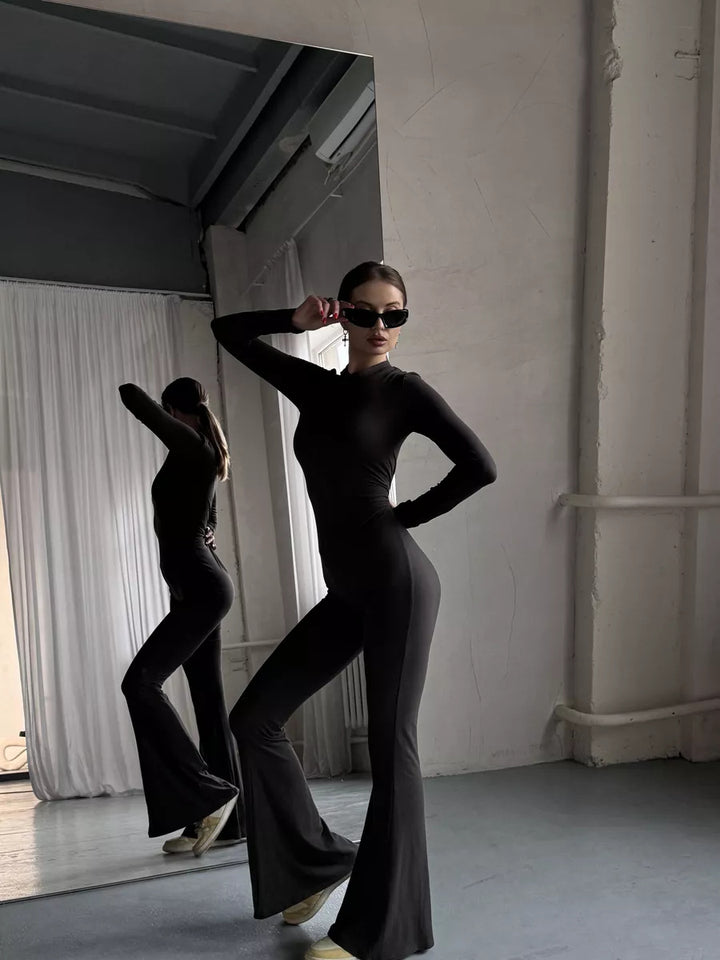 Damer Sportig Jumpsuit med dragkedja och figurnära snitt Mirla-Eva Jonsson
