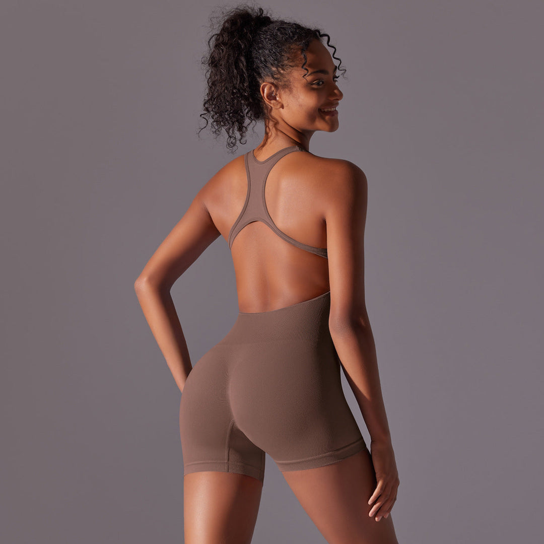 Damer Sportig Kort Jumpsuit med Innovativt Racerback-Design och Andningsbara Material Mirla-Eva Jonsson