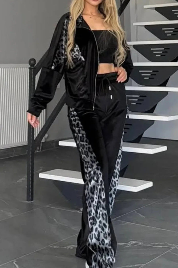 Damer Sportig Lounge-set med elegant leopardmönster Mirla-Eva Jonsson