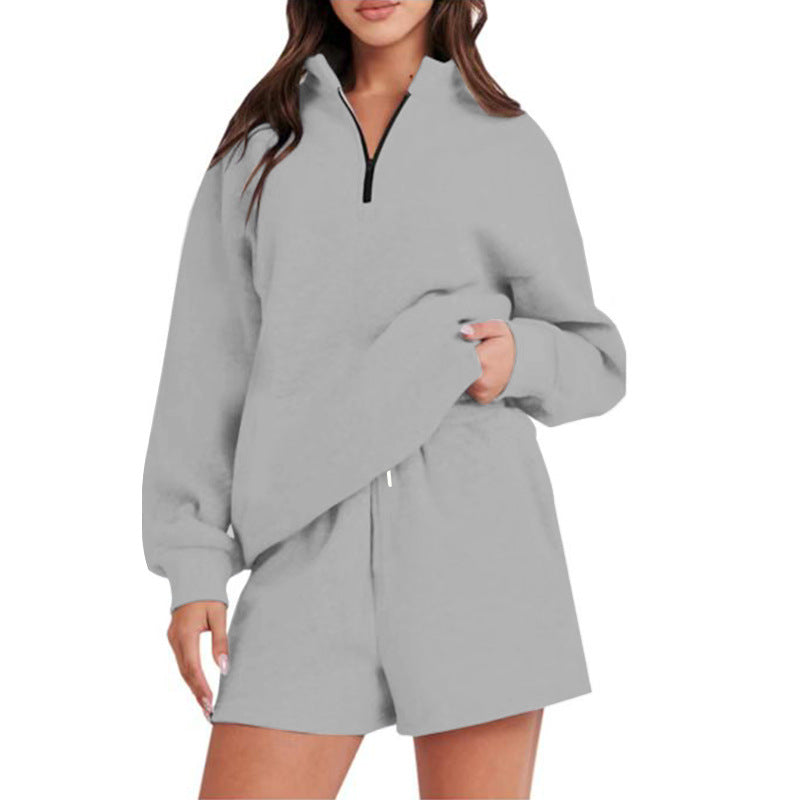 Damer Sportig Sweatshirt-byxdset med hög krage och praktisk dragkedja Mirla-Eva Jonsson
