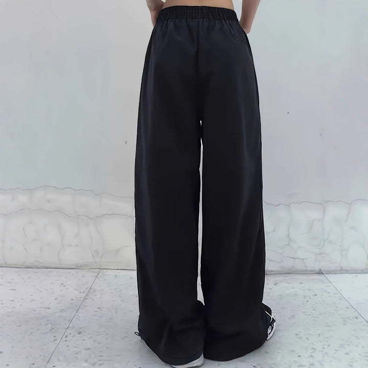 Damer Sportig Vid Byxa med Sidostrimma och Elastisk Midja Mirla-Eva Jonsson