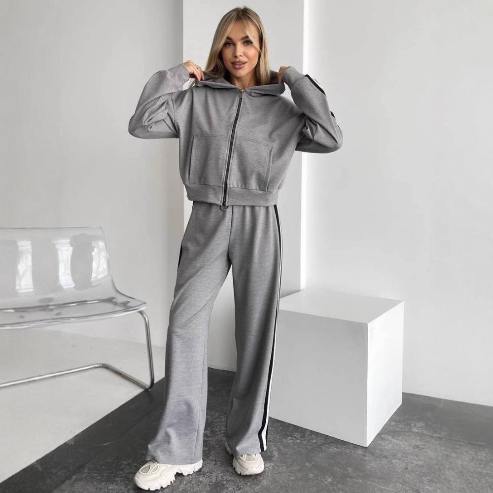 Damer Sportig huvtröja med elegant snitt av Mirla-Eva Jonsson
