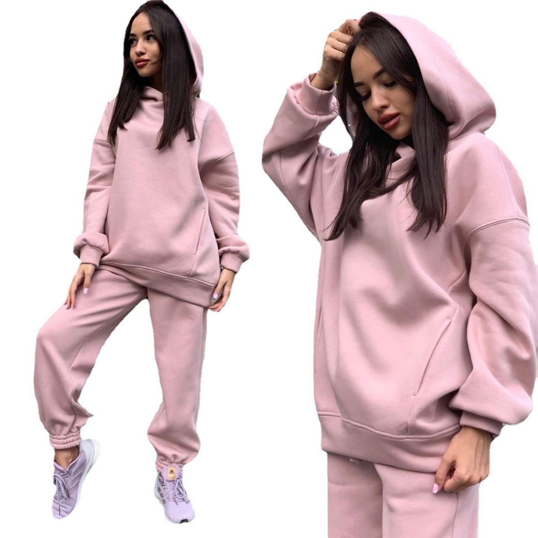 Damer Sportigt Hoodie- och Joggingbyxor-set i avslappnad design med huva Mirla-Eva Jonsson
