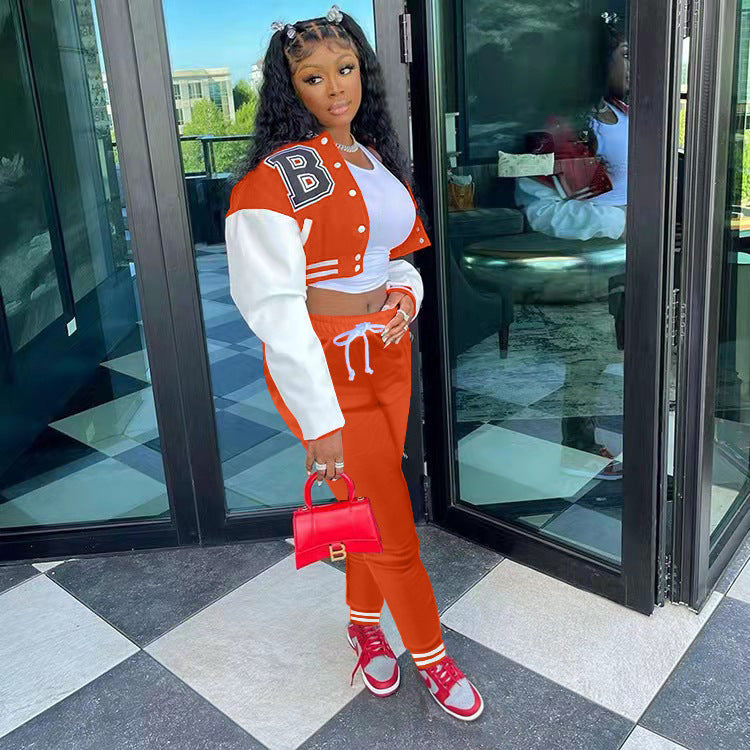 Damer Sportigt Oversized Fritidsset med Cropped Jacka och Joggingbyxor Mirla-Eva Jonsson