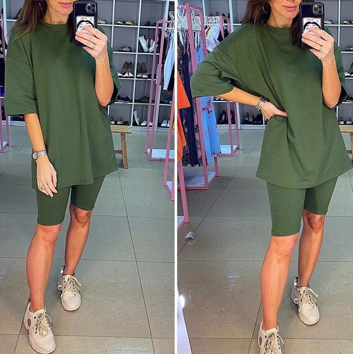 Damer Sportigt Tvådelat Set med T-shirt och Shorts Mirla-Eva Jonsson