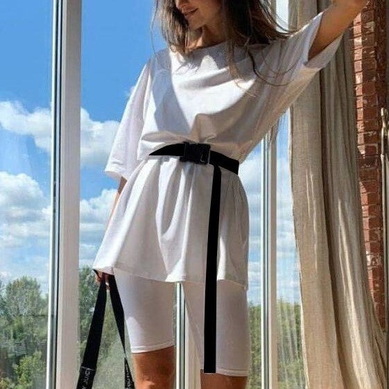 Damer Sportigt Tvådelat Set med T-shirt och Shorts Mirla-Eva Jonsson