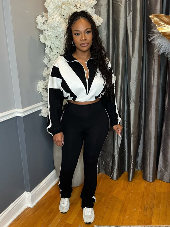 Damer Sportigt Tvådelat Set med cropped Jacka och figurnära Leggings Mirla-Eva Jonsson