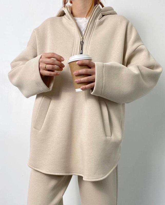 Damer Sportigt fleece-set med hög krage och funktionella fickor Eva Jonsson-Eva Jonsson
