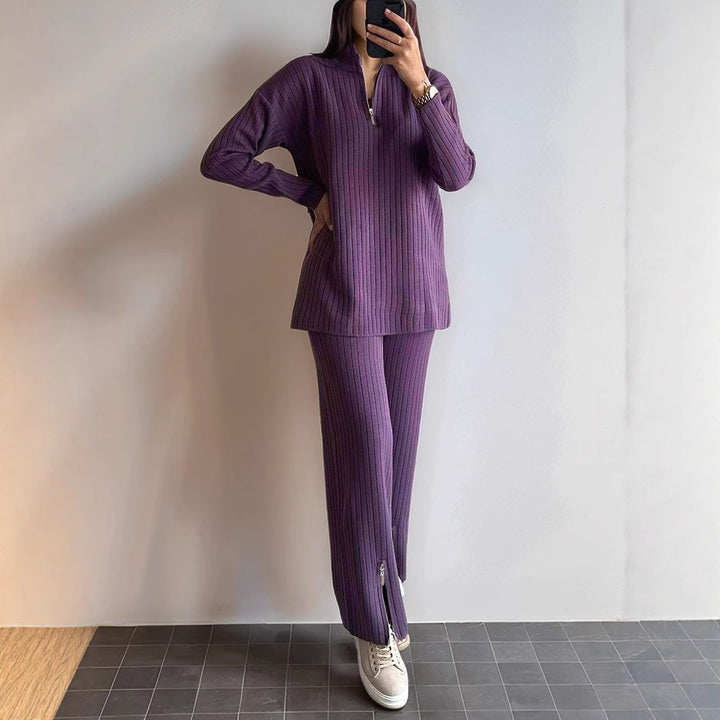 Damer Sportigt fritids-set med modern ribbad design och högkvalitativ krage Mirla-Eva Jonsson