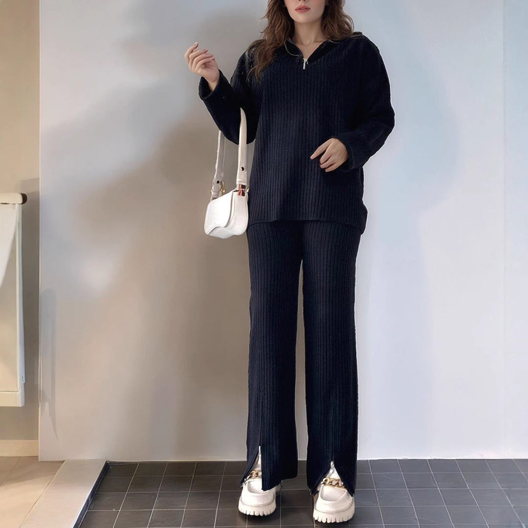 Damer Sportigt fritids-set med modern ribbad design och högkvalitativ krage Mirla-Eva Jonsson