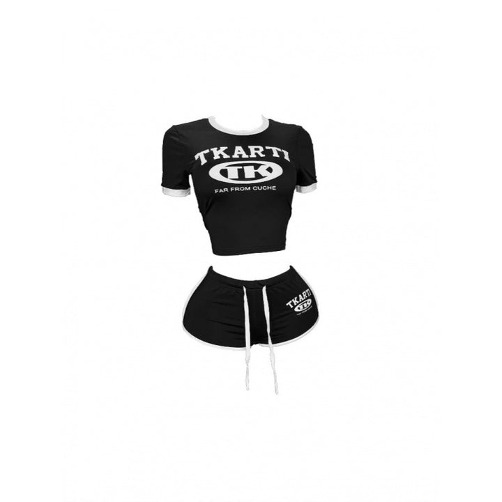 Damer Sportigt kortärmad topp och shorts set i modern design Mirla-Eva Jonsson