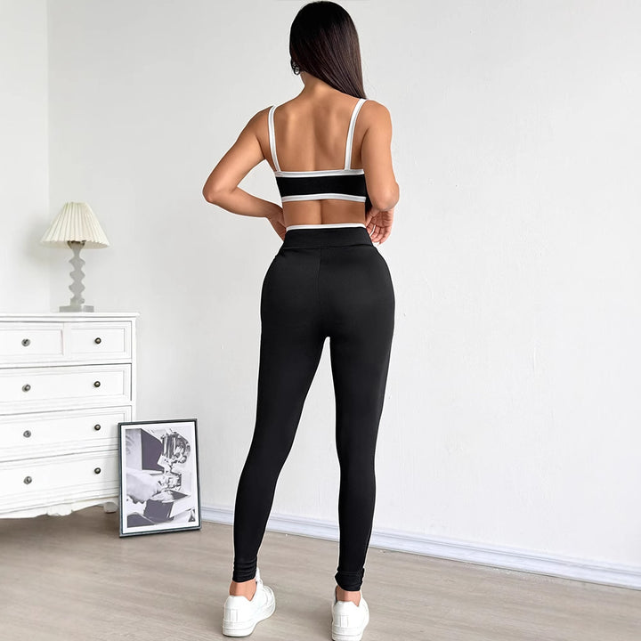 Damer Sportigt set med tajt överdel och högt skurna leggings Mirla-Eva Jonsson