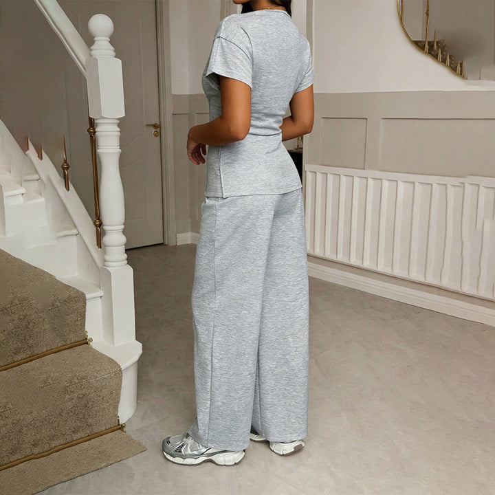 Damer Sporty Lounge-set med modern skärning och sidofickor Mirla-Eva Jonsson