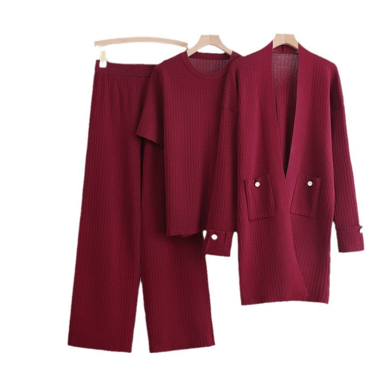 Damer Stickade Loungewear Set med långa ärmar och praktiska fickor Mirla-Eva Jonsson