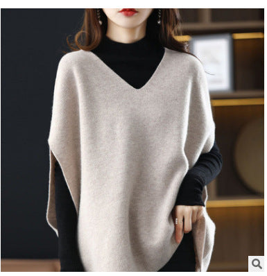 Damer Stickponcho med V-Ringning och Elegant Silhuett Mirla-Eva Jonsson