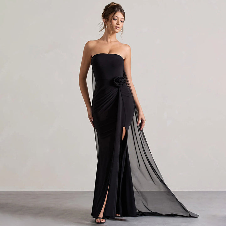 Damer Strapless Aftonklänning med snygg drapering och förförisk slits Mirla-Eva Jonsson