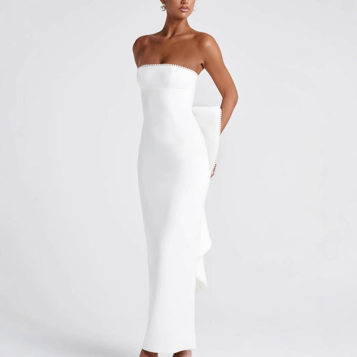 Damer Strapless Maxikjol med raffinerad silhuett och eleganta detaljer Eva Jonsson-Eva Jonsson