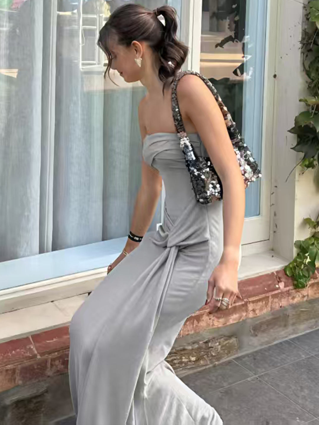 Damer Strapless Maxiklänning med sofistikerad invecklad design Mirla-Eva Jonsson