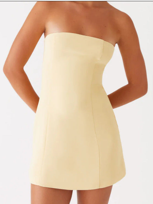 Damer Strapless Minikjol i modern design med figurnära silhuett Mirla-Eva Jonsson