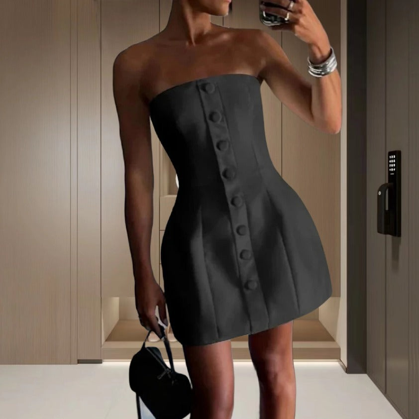 Damer Strapless Miniklänning med dekorativa knappar och elegant snitt Mirla-Eva Jonsson