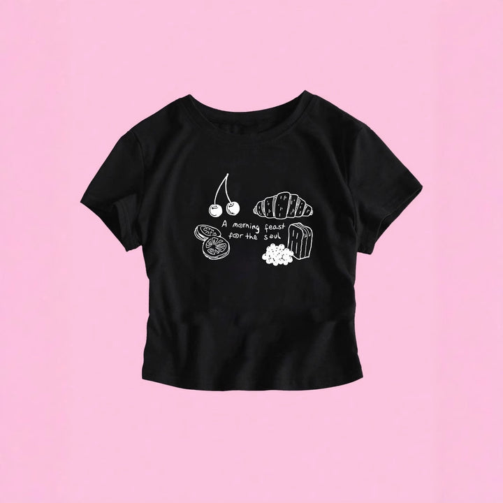 Damer T-shirt med kreativ frukostdesign Mirla-Eva Jonsson