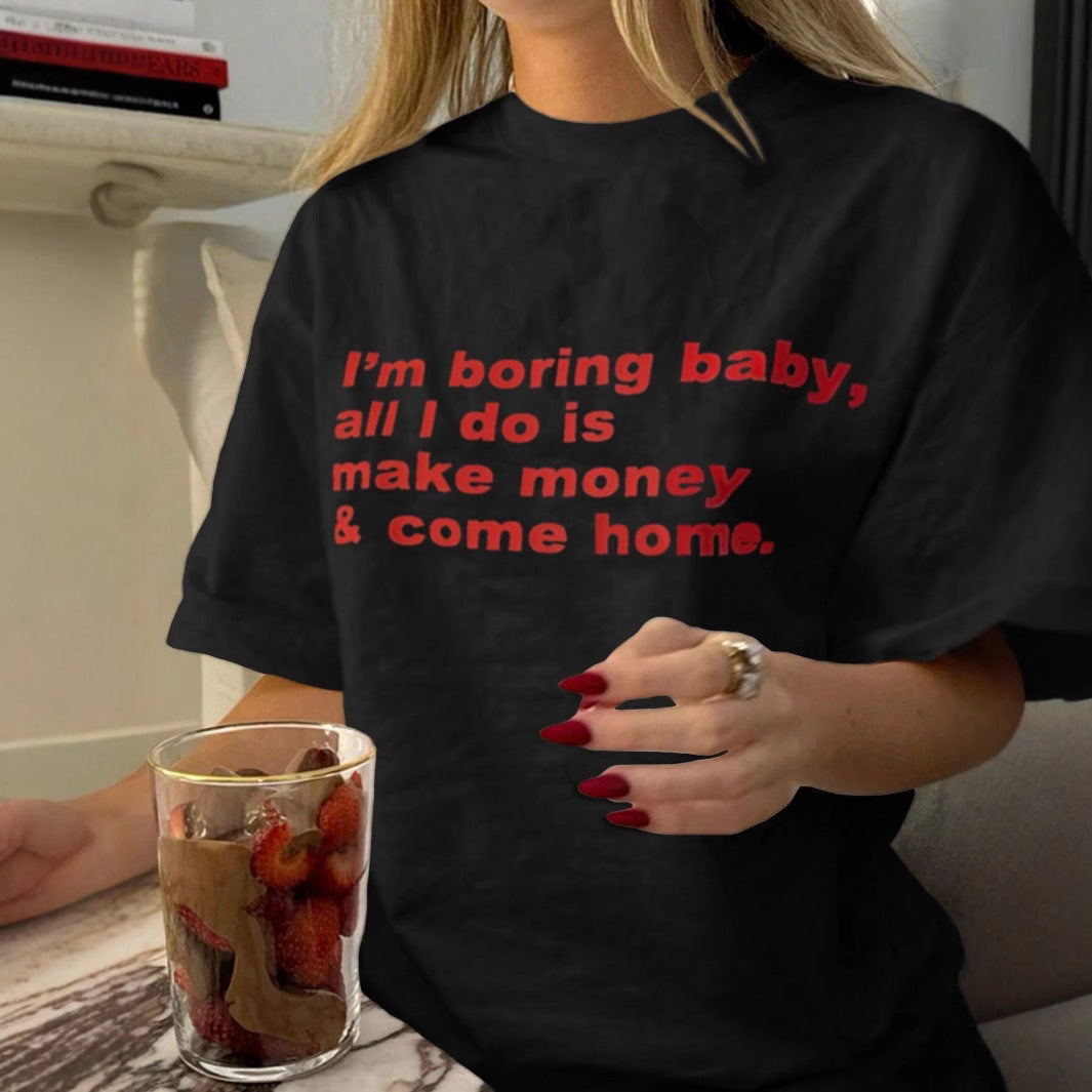 Damer T-shirt med kreativ grafisk tryck och lyxiga paljettaccentuer. Mirla-Eva Jonsson