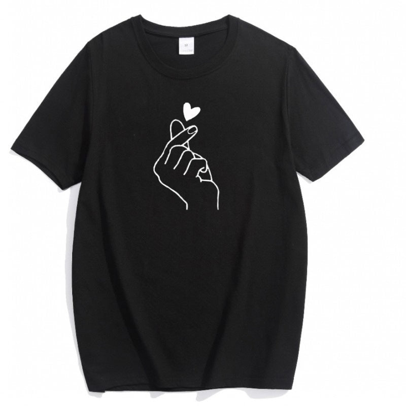 Damer T-shirt med kreativt hand- och hjärtmotiv Mirla-Eva Jonsson