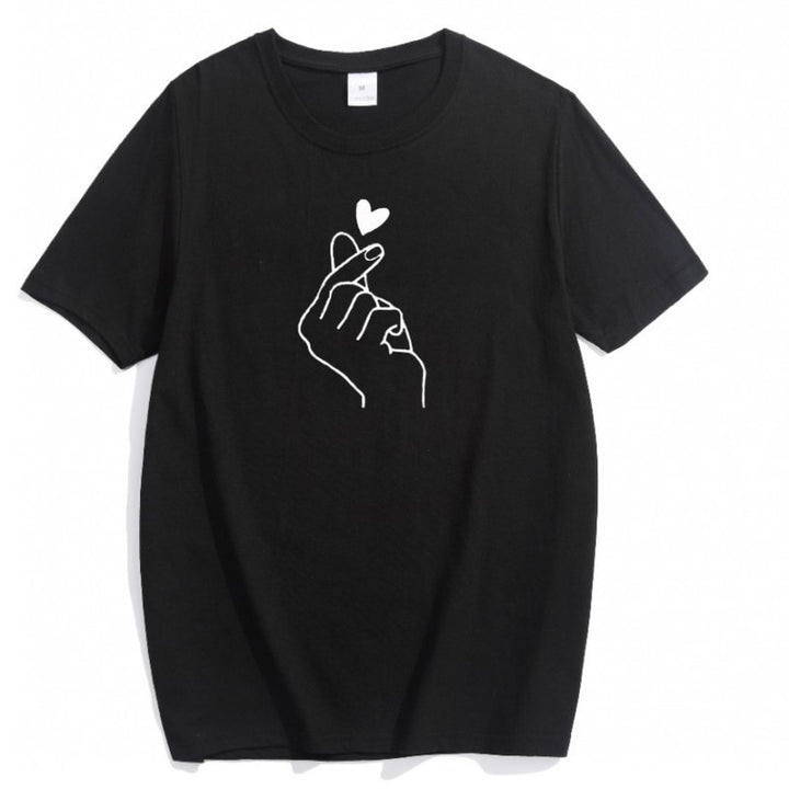 Damer T-shirt med kreativt hand- och hjärtmotiv Mirla-Eva Jonsson