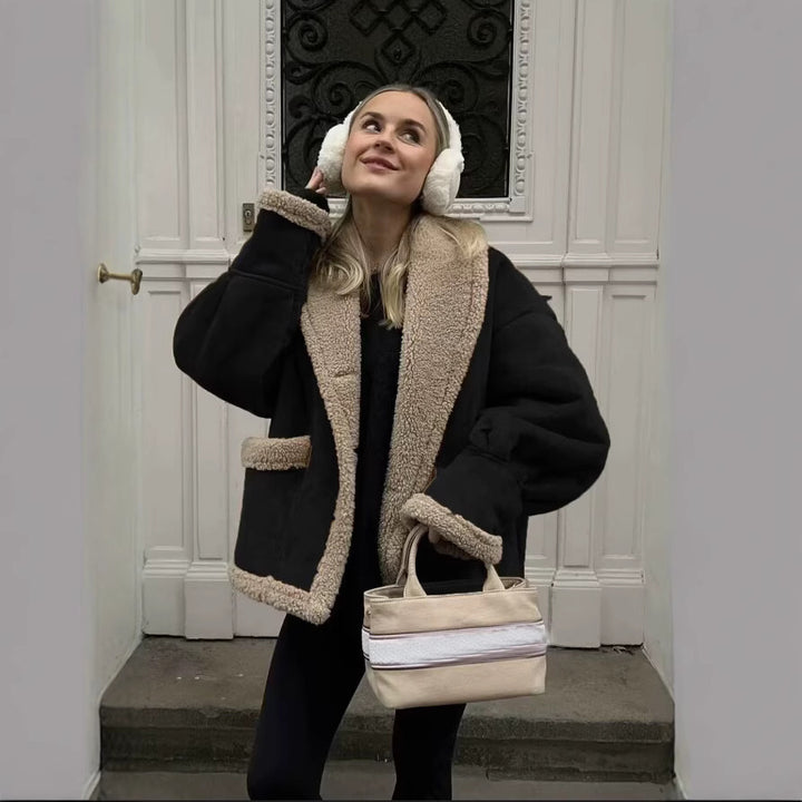 Damer Teddy-fleecejacka med praktisk knäppning och stora fickor Eva Jonsson-Eva Jonsson
