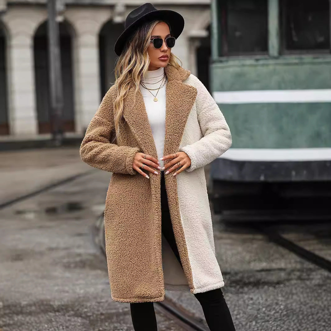 Damer Teddyfur-kappa med snygg oversized passform Mirla-Eva Jonsson