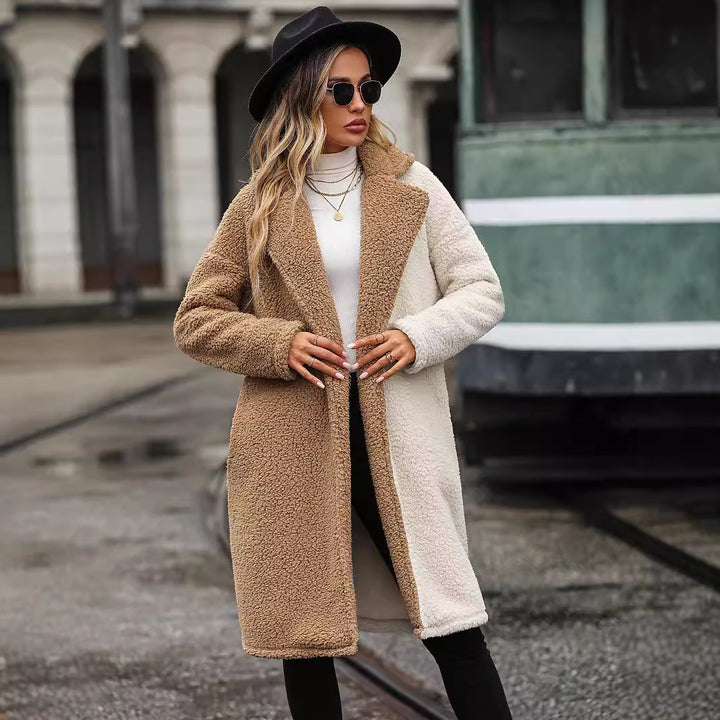 Damer Teddyfur-kappa med snygg oversized passform Mirla-Eva Jonsson