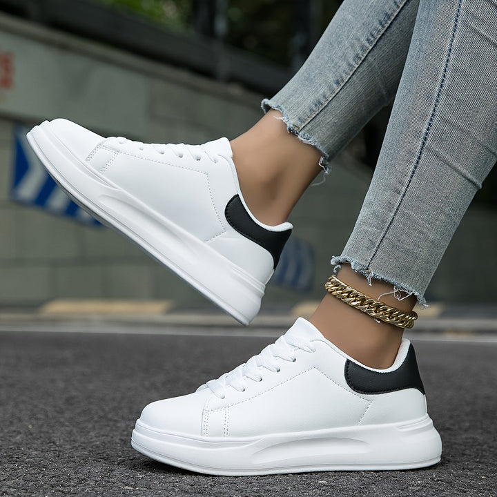 Damer Textil Sneakers med Rent Design & Bekväm Bärkomfort Mirla-Eva Jonsson