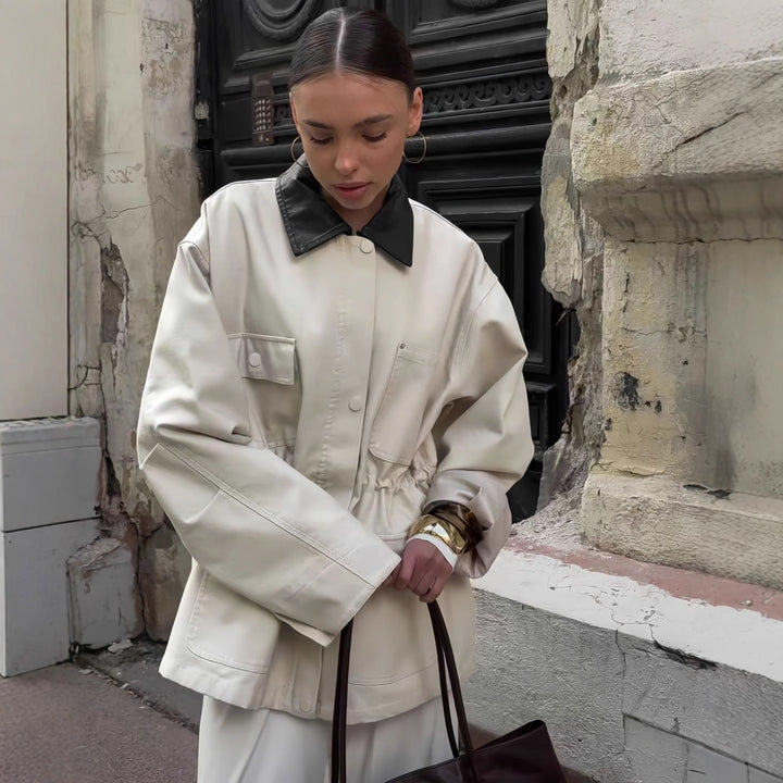 Damer Trendig Oversized-jacka med elegant krage och praktiska fickor Mirla-Eva Jonsson