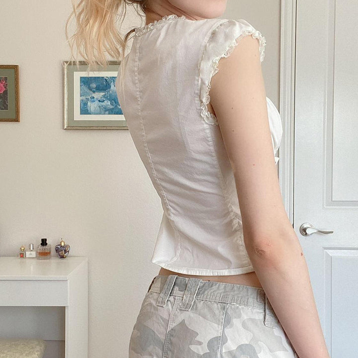 Damer Trendig Volantkjol med asymmetrisk skärning och ruffles Mirla-Eva Jonsson