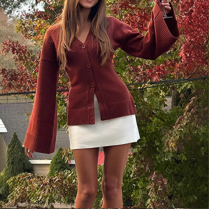 Damer Trendig stickad cardigan med bred ärm och elegant knapplist Eva Jonsson-Eva Jonsson