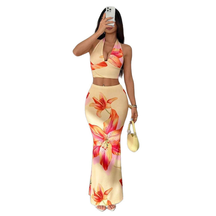 Damer Tvådelad sommaroutfit med blommönster och elegant V-ringning Mirla-Eva Jonsson