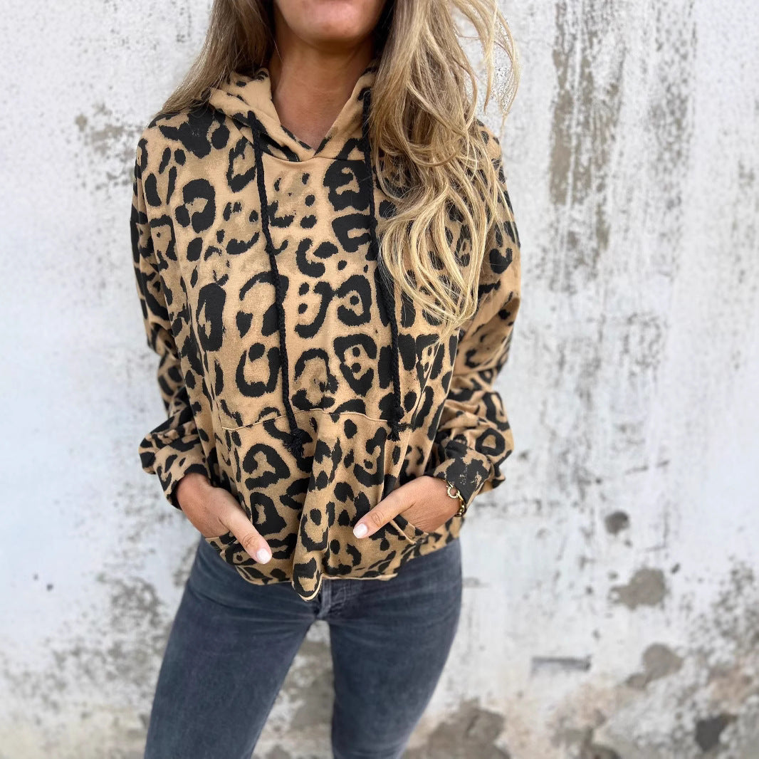 Damer Urban Hoodie med stilfullt djurmotiv Mirla-Eva Jonsson