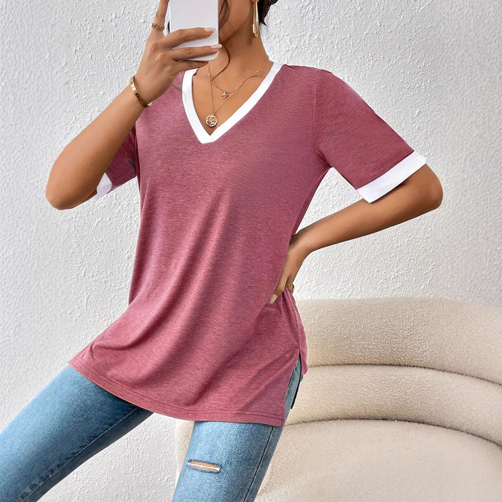 Damer V-Hals T-shirt med modeaccenter och bekväm passform Mirla-Eva Jonsson