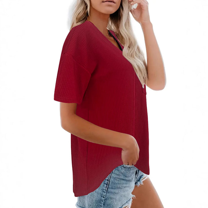 Damer V-hals Oversized T-shirt med bröstfick och ribbad struktur Mirla-Eva Jonsson
